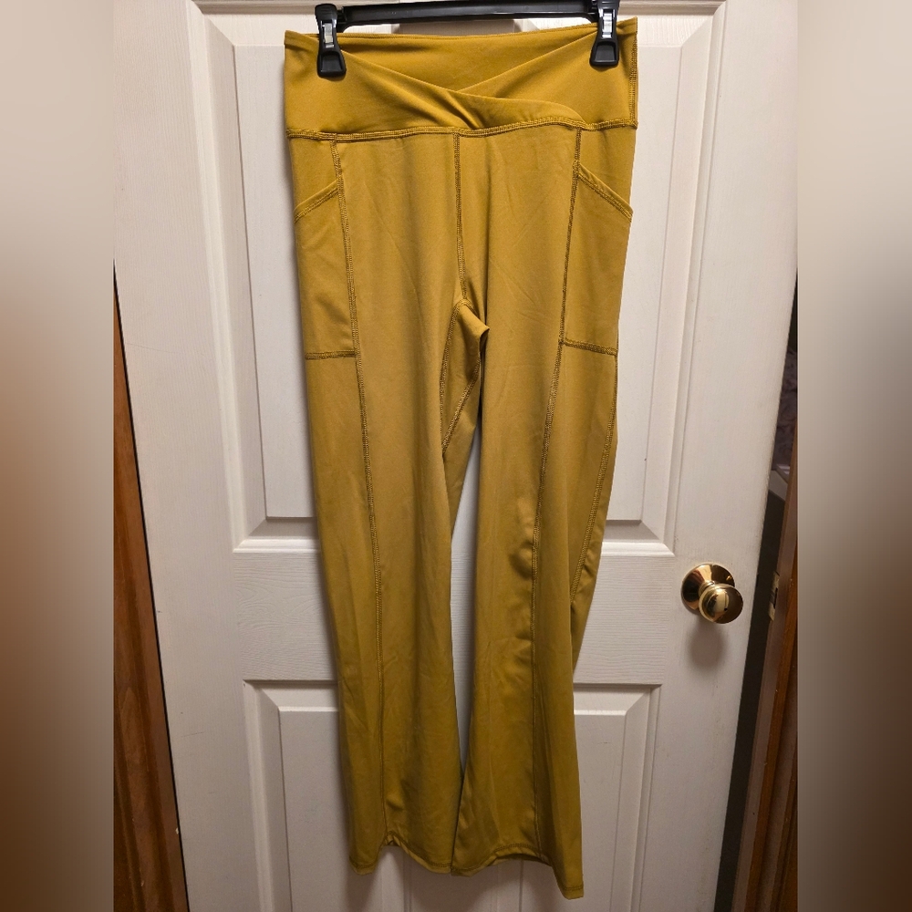 FP Movement Shanti Yellow Leggings Size S New - Picture 3 of 8